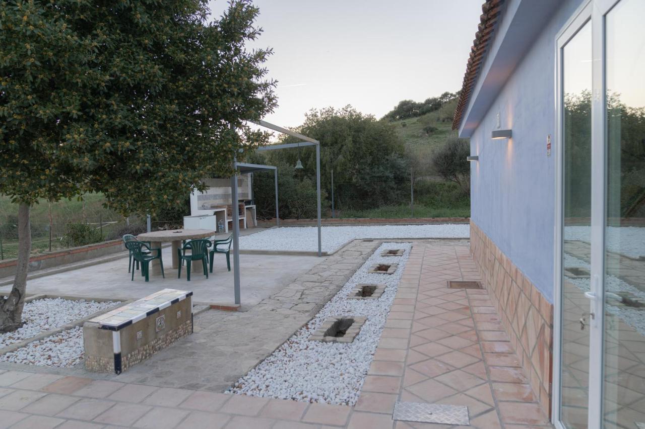 Alojamiento Rural Junto A Via Verde Olvera Ngoại thất bức ảnh